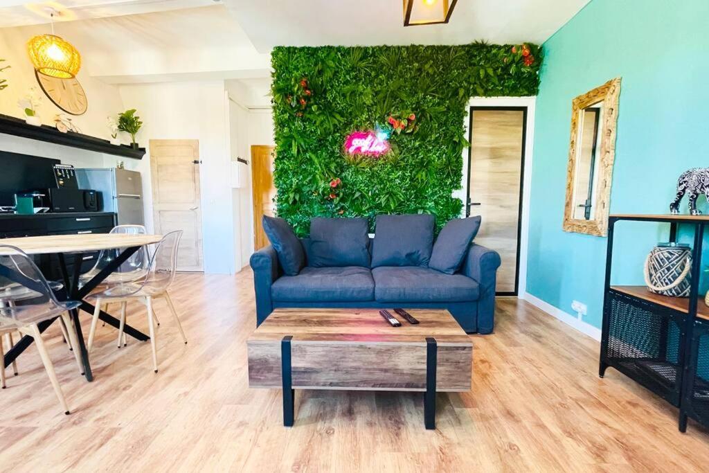 Jungle Room Le Muy Zewnętrze zdjęcie