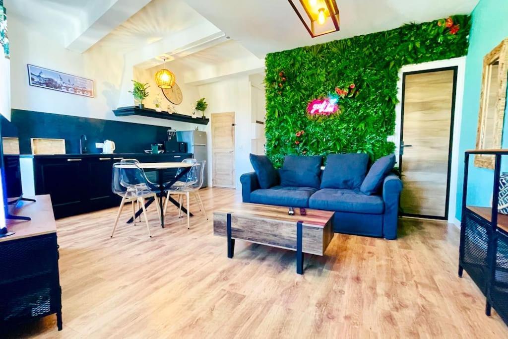 Jungle Room Le Muy Zewnętrze zdjęcie
